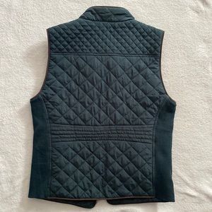 Women’s winter vest size large